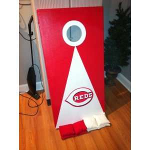  Cincinnati Reds New Cornhole Board Set with 8 Bags, Bean 