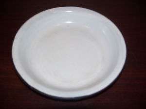 ENAMELWARE SMALL CHILD DISH PLATE PAN WHITE BLACK RIM  