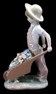 Lladro Porcelain Figurine Little Gardener #1283  