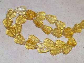 GLASS LEAF SHAPED BEADS   12X10MM   28 PIECES 8 1313  