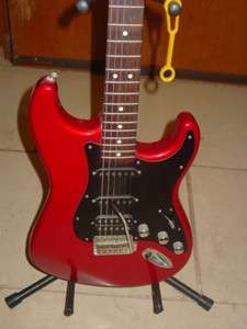KILLER SPECIAL EDITION #104 OF250 FENDER STRATOCASTER *HOT ROD RED 