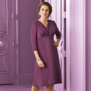   Womens 3/4 Sleeved Pleated V Neck Indispensable Travel Dress Purple S