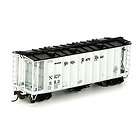 Athearn HO Scale Nickel Plate Road 40 2600 Cubic Foot Covered Hopper 
