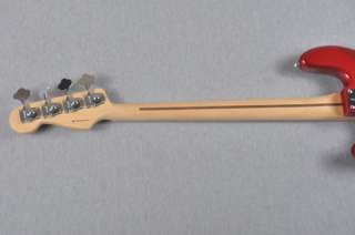Fender® Deluxe Active Precision Bass® Special   Electric Bass Guitar 