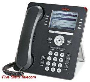 The Avaya 9508 provides a large display, multiple feature keys and 