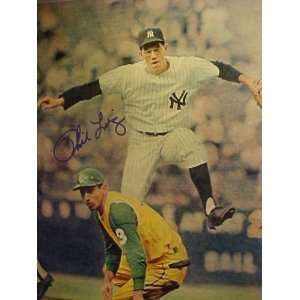 Phil Linz New York Yankees Autographed 11 x 14 Professionally Matted 