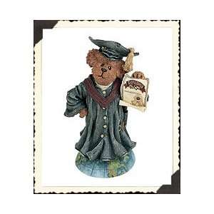  Boyds Graduation Bear Hugh Didit Celebrate #227784 