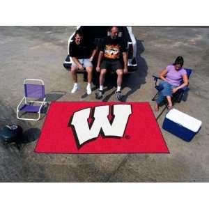  Wisconsin Badgers Official 60x96 Ulti mat Tailgate Rug 