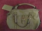 NWT LADIES NINE WEST GREEN LEATHER PURSE $62.00  