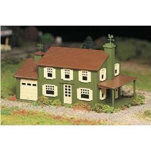  Two Story House Plasticville USA Building Kit Toys 