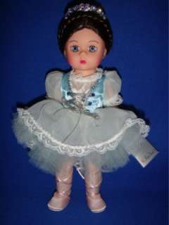 BLUE BALLET RECITAL   Madame Alexander 8 Doll  