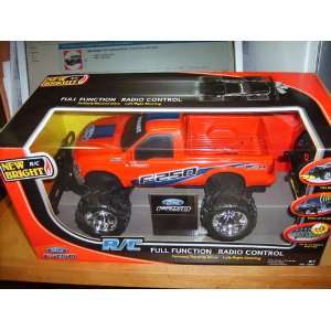   Bright Full Functional Radio Control Ford 250 RED Truck Toys & Games