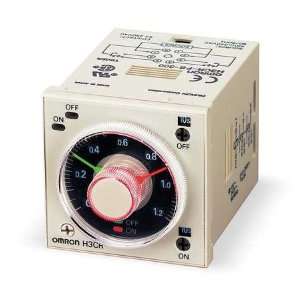    OMRON H3CR F8 300AC100240 Relay,Time Delay