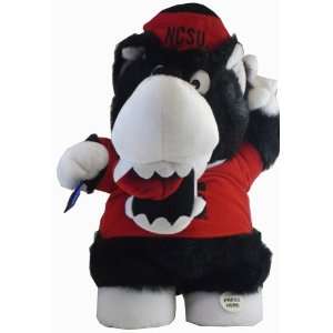  College 12 H Musical Mascots NC State Wolf Toys & Games