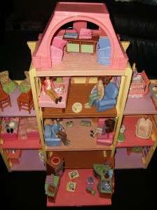 72 pc FISHER PRICE LOVING FAMILY TWIN TIME DOLL HOUSE & FURNITURE toy 