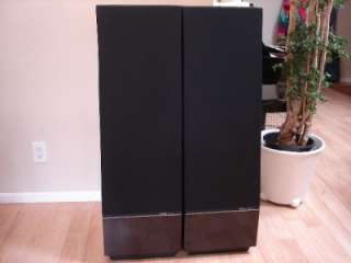 Awesome pair Thiel CS 3.5 Floor Standing Speakers.hi gloss piano black 