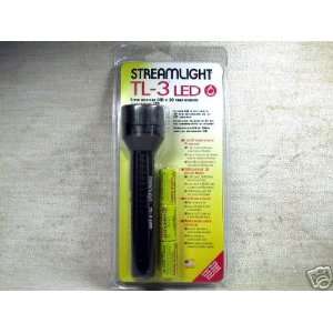 Tactical Light, White LED, 3 Lithium Batteries, Green Body