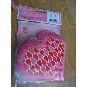  Wilton Heart to Heart shaped party favor boxes   4 x 4 x 