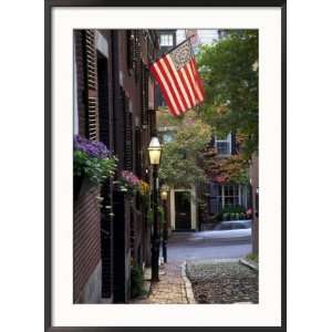  Cobblestone Street and Historic Homes of Beacon Hill 