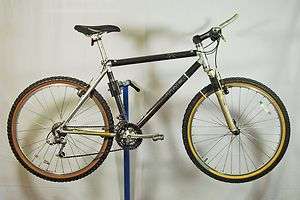   Trek 3 tube carbon 8700 Mountain bike bicycle mtb Shimano XT 1995 judy