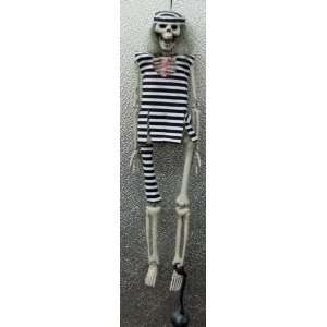   EH16301 Blodied Prisoner Skeleton Handing Decoration 