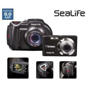   with 4X Optical Zoom and 2.7 Inch LCD screen (Black)
