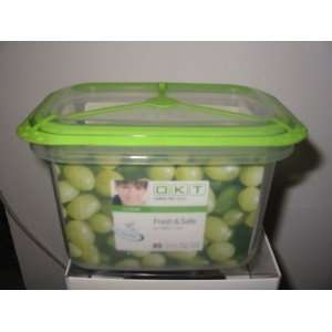 OKT Fresh and Safe 1.25 L Box In Transparent Lid In Capri Green, 17 by 
