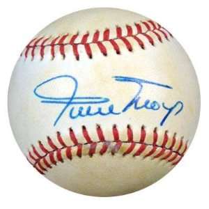 Willie Mays Signed Baseball   NL Feeney PSA DNA #Q19403   Autographed 