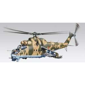  Revell   1/48 MiL 24 Hind Helicopter (Plastic Model 