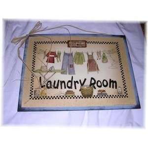Laundry Room Country Clothesline Sign Lost Socks Large