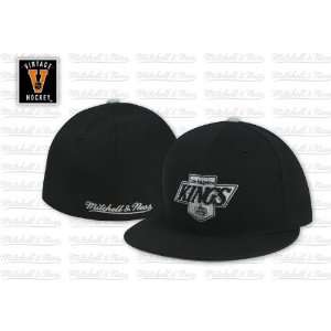  Mitchell & Ness Los Angeles Kings Vintage Fitted Hat 7 7/8 