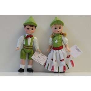  Madame Alexander HANSEL AND GRETEL Set of 2 Collectible Dolls 