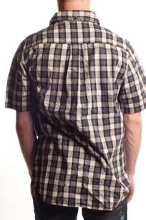 This is a mens Vans Button Up Shirt, it comes in the US size Medium 