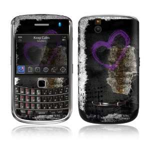 BlackBerry Bold 9650 Skin Decal Sticker   Urban Love 