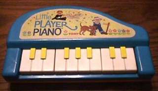 Vintage 1985 TOMY LITTLE PLAYER PRESCHOOL TOY PIANO  