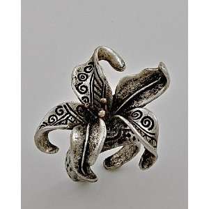  Silver Metal Flower Ring 