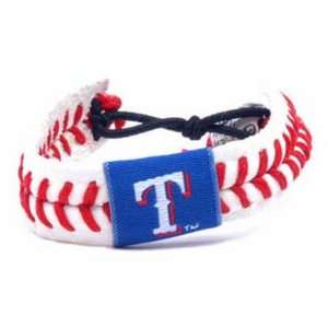    Gamewear MLB Leather Wrist Bands   Rangers