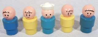 Lot of 1974 Fisher Price Jumbo Little People figures A  