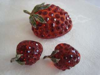   STRAWBERRY AND EARRINGS SET STUDDED WITH RED RHINESTONES CA 1940