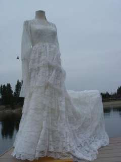 VINTAGE WOMENS WEDDING DRESS 50s TIERED LACE LONG GOWN CUT OUT BEADED 