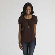 Notations Womens Smocked Peasant Top with Necklace 
