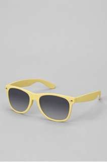 Urban Outfitters   Sunglasses & Readers