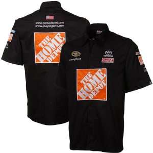 Chase Authentics Joey Logano Pit Crew Button Up Shirt   Black (Medium)