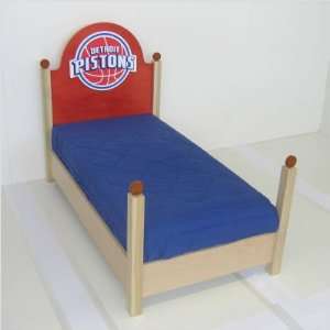 Detroit Pistons Bed Size Twin, Finish Natural 