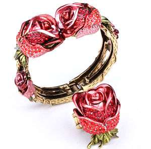 Gold red swarovski crystal flower bracelet ring set 39  