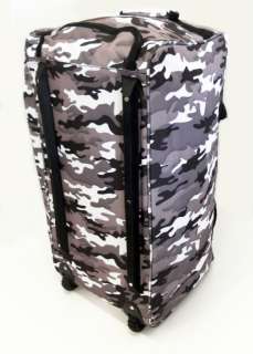Pack everything you need in this fantastic 24 Wheeled Holdall Bag.