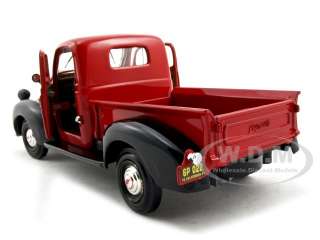 1941 PLYMOUTH PICKUP RED 124 DIECAST MODEL CAR  