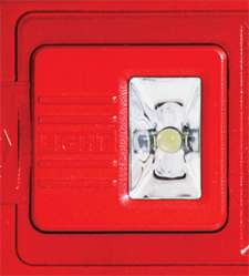 Red Eton Grundig FR200 AM/FM/SW emergency crank radio and flashlight 
