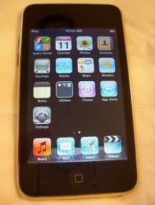 Broken Apple iPod touch 3rd Generation (8 GB) 0784090092267  