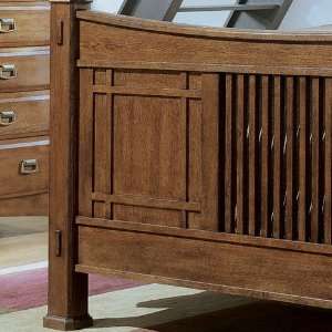 Universal Furniture Artisan Oak Panel Bed in Vintage Mission Oak 